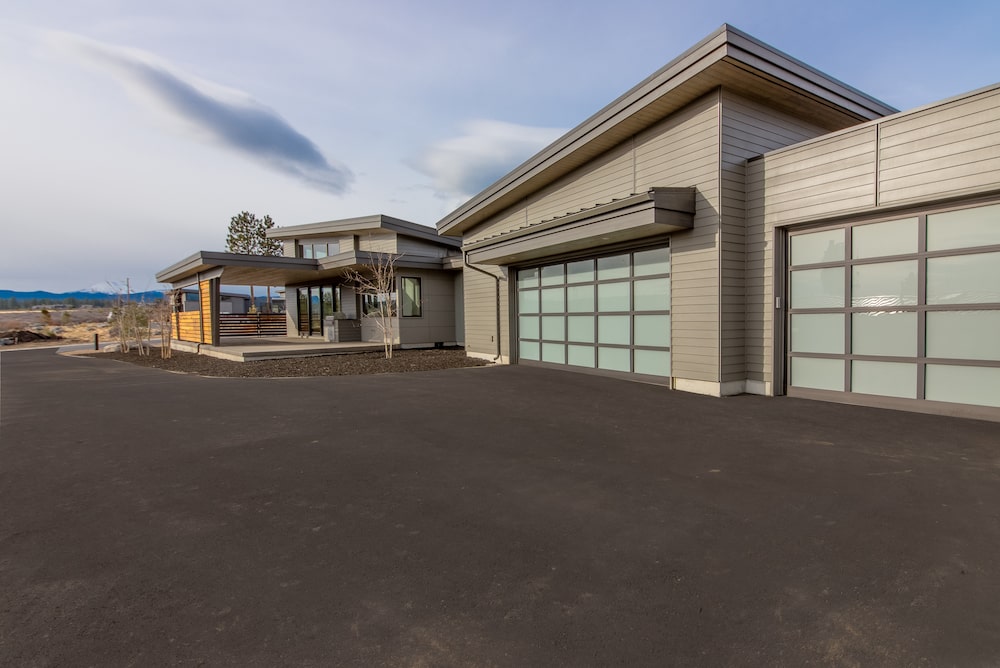 Rear View of this 3-Bedroom,3345 Sq Ft Plan -3345