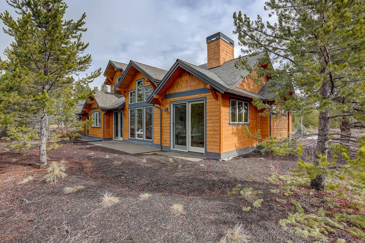 Rear View of this 3-Bedroom,2683 Sq Ft Plan -202-1028