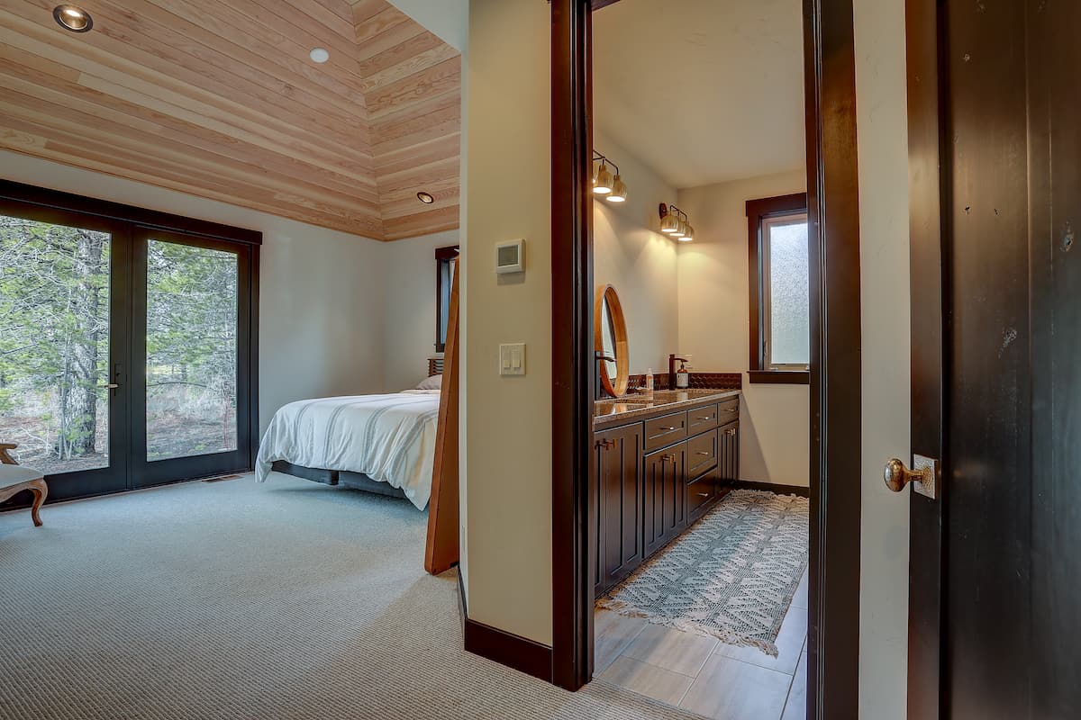 Master Bathroom: Sink/Vanity of this 3-Bedroom,2683 Sq Ft Plan -202-1028