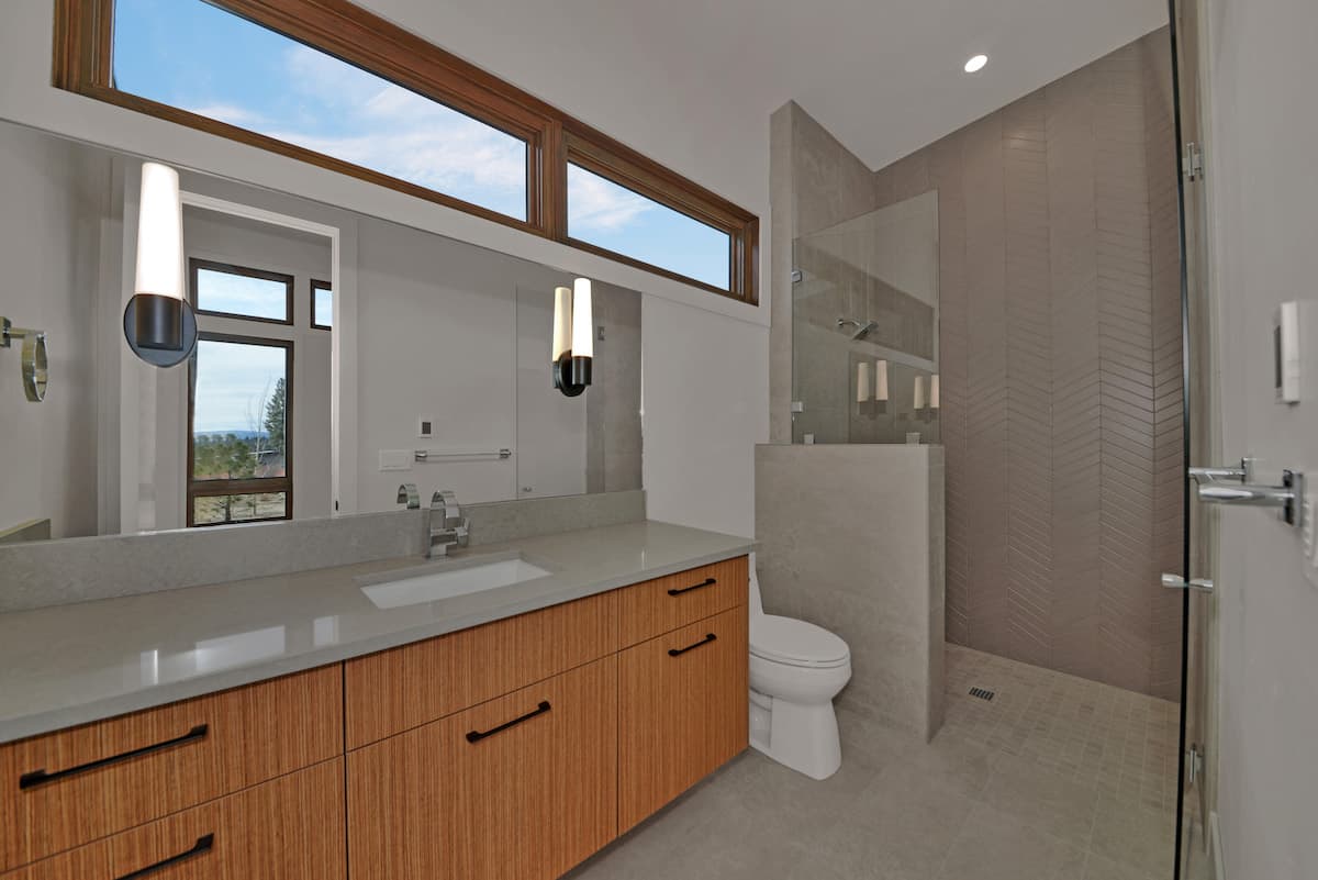 Bathroom of this 3-Bedroom,3338 Sq Ft Plan -202-1029