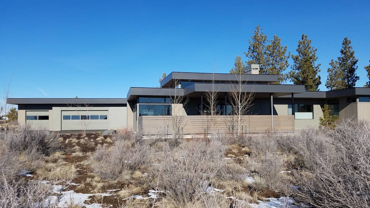 Right Side View of this 3-Bedroom,2818 Sq Ft Plan -202-1030