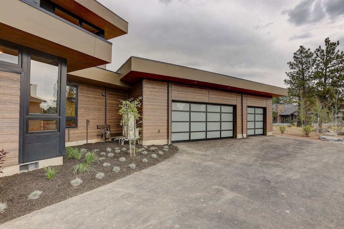 Garage of this 4-Bedroom,3837 Sq Ft Plan -202-1031