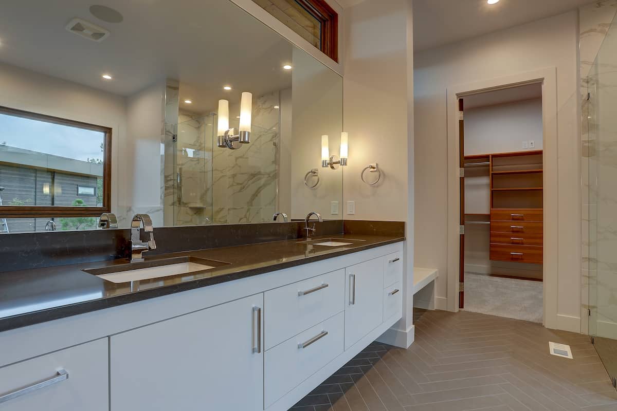 Master Bathroom: Sink/Vanity of this 4-Bedroom,3837 Sq Ft Plan -202-1031