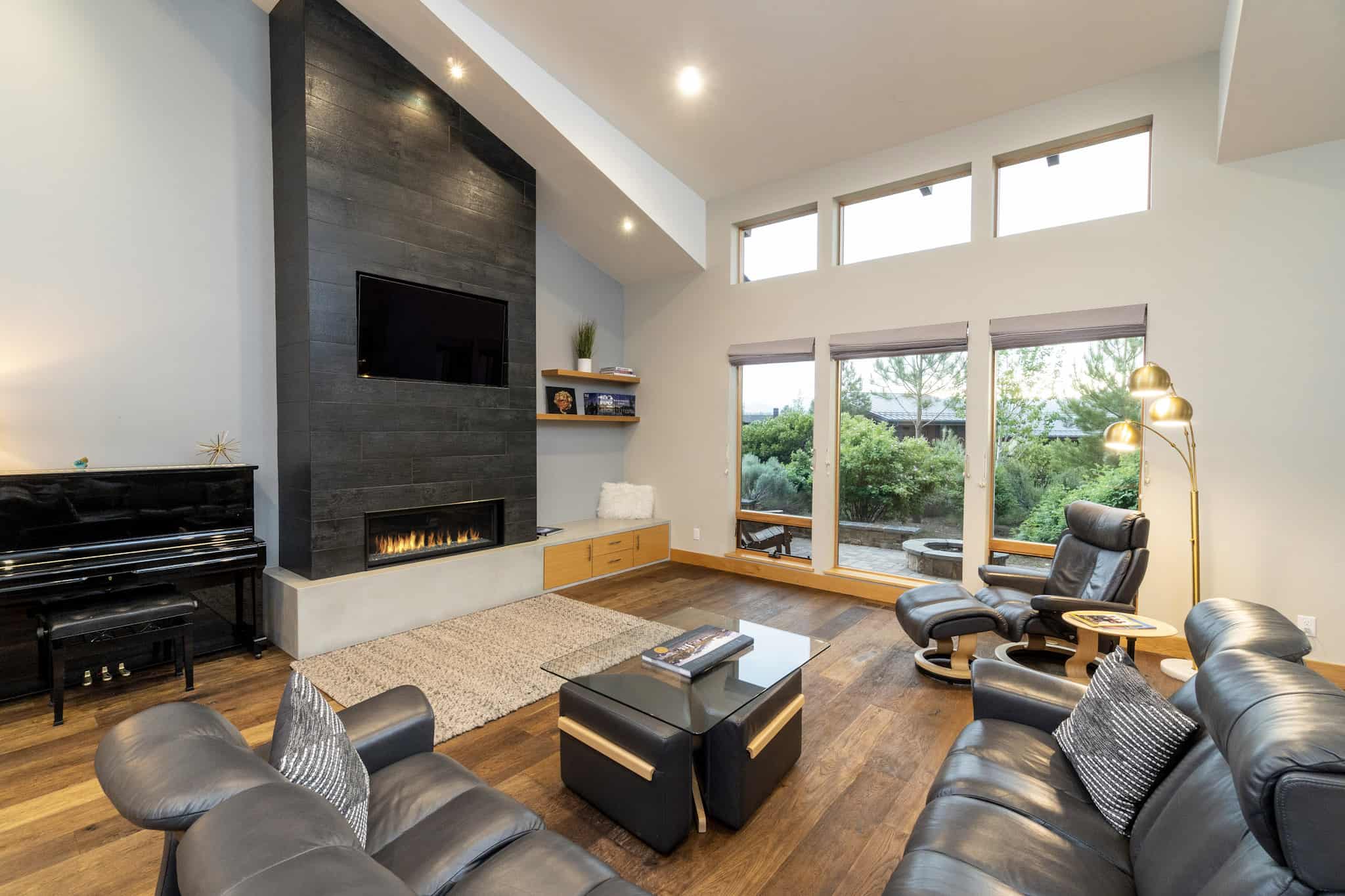 Great Room: Fireplace of this 4-Bedroom,2979 Sq Ft Plan -202-1035