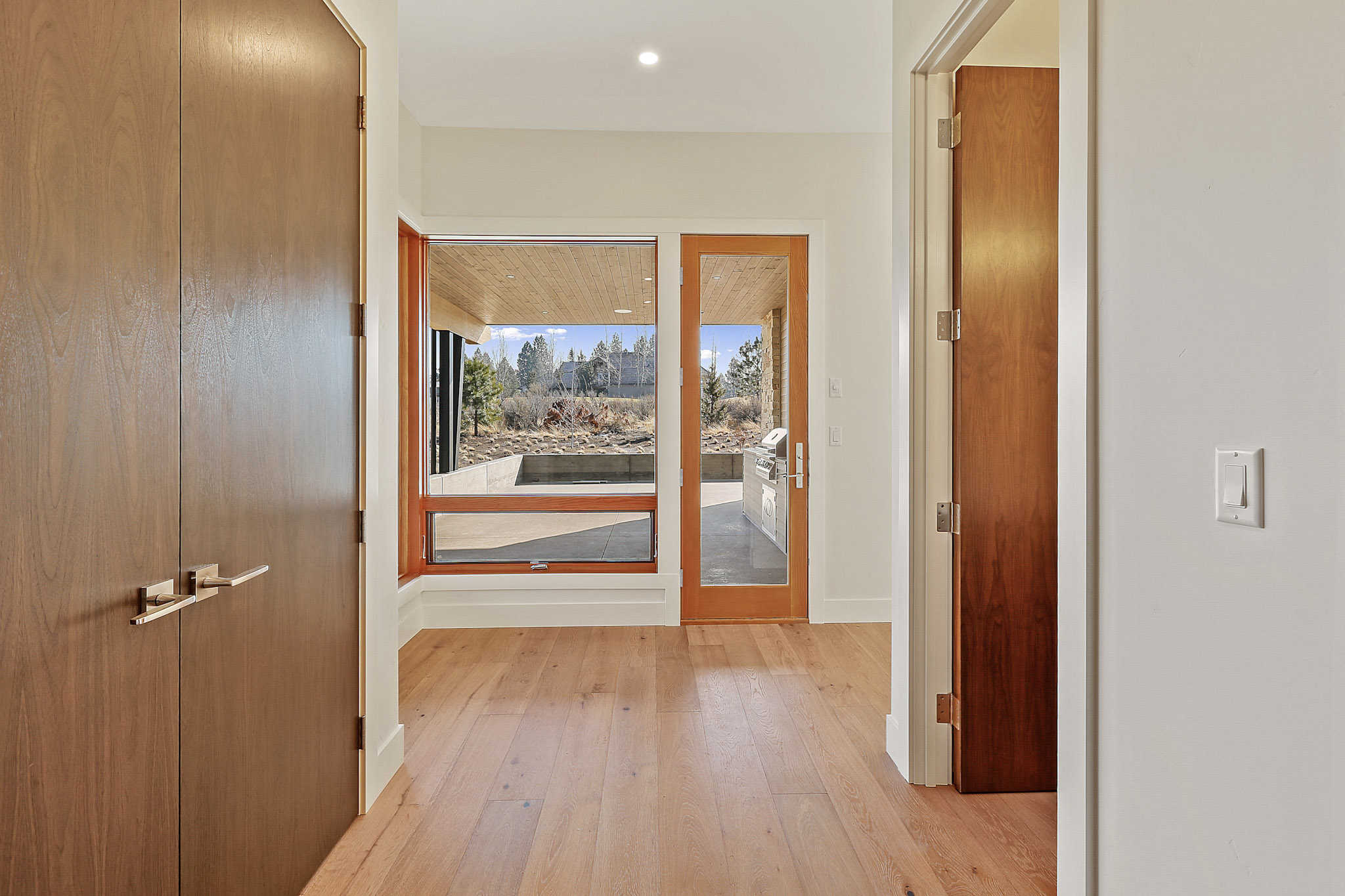 Entry Hall of this 4-Bedroom,4356 Sq Ft Plan -202-1037