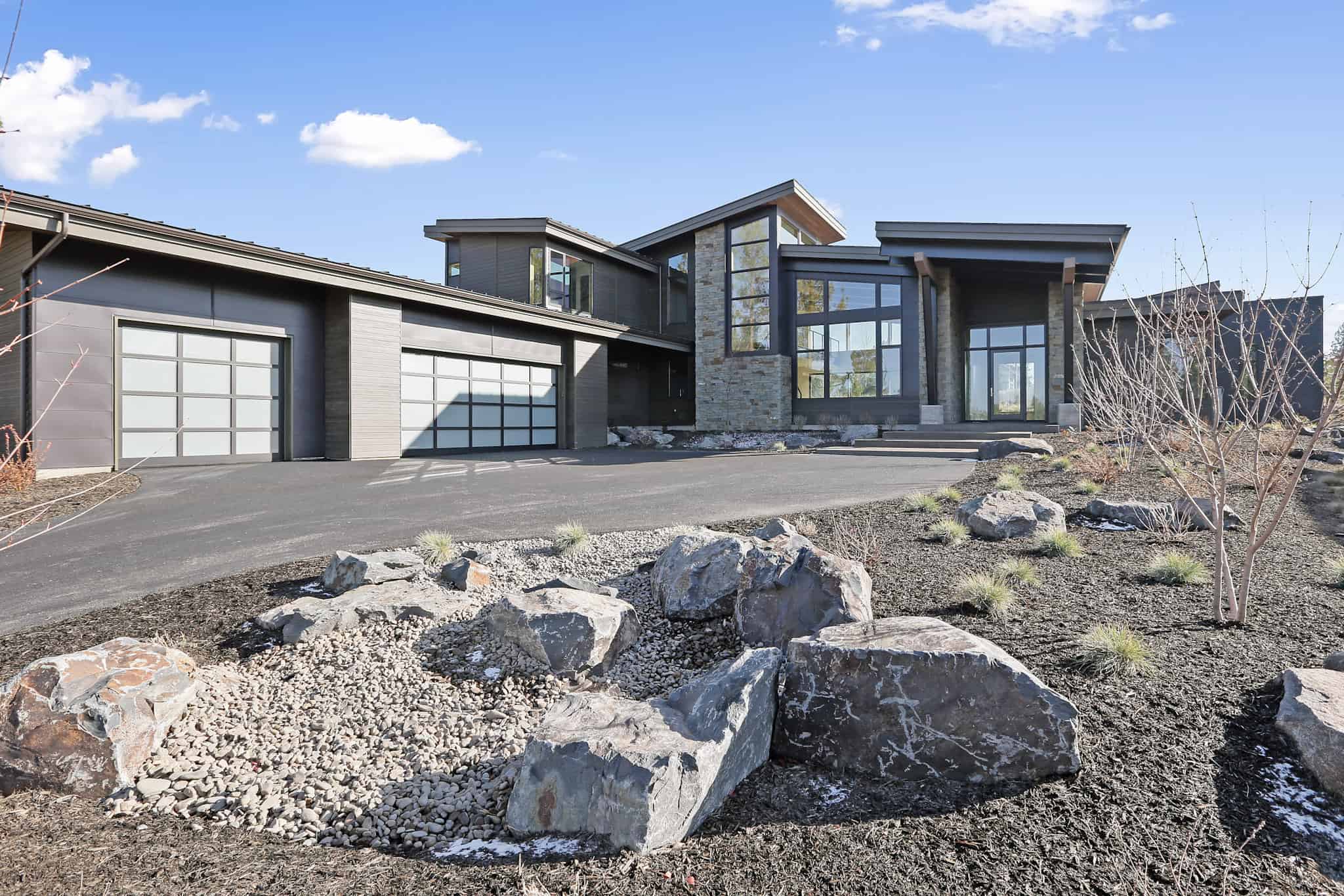 Left Side View of this 4-Bedroom,4356 Sq Ft Plan -202-1037