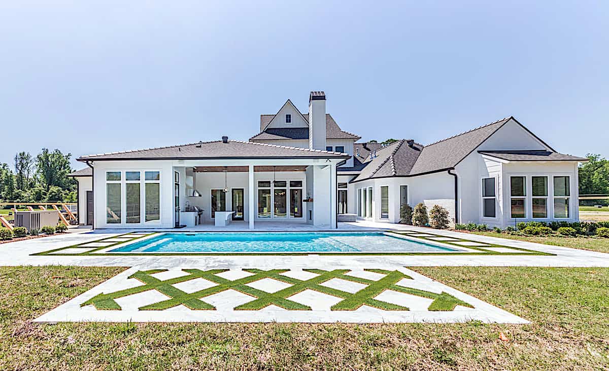 Rear View of this 4-Bedroom,4443 Sq Ft Plan -204-1020