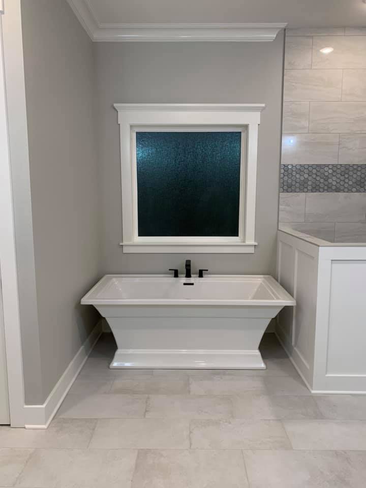 Master Bathroom: Tub of this 3-Bedroom,2535 Sq Ft Plan -206-1007