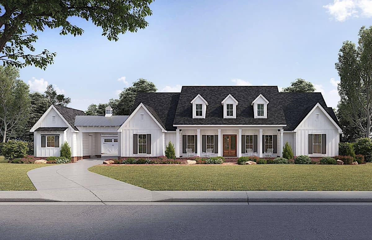 Front elevation of Modern Farmhouse home (ThePlanCollection: House Plan #206-1017)
