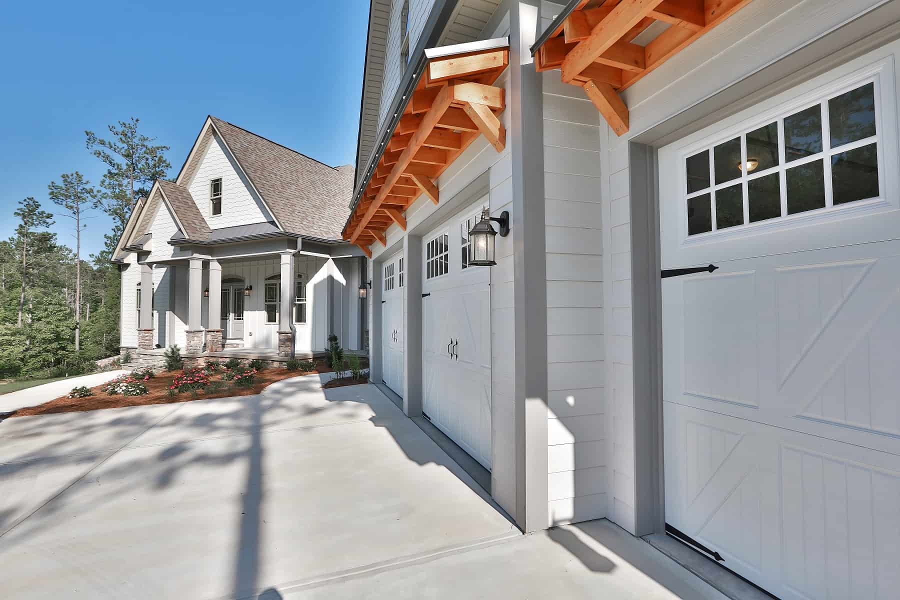 Right Side View of this 3-Bedroom,3061 Sq Ft Plan -213-1004