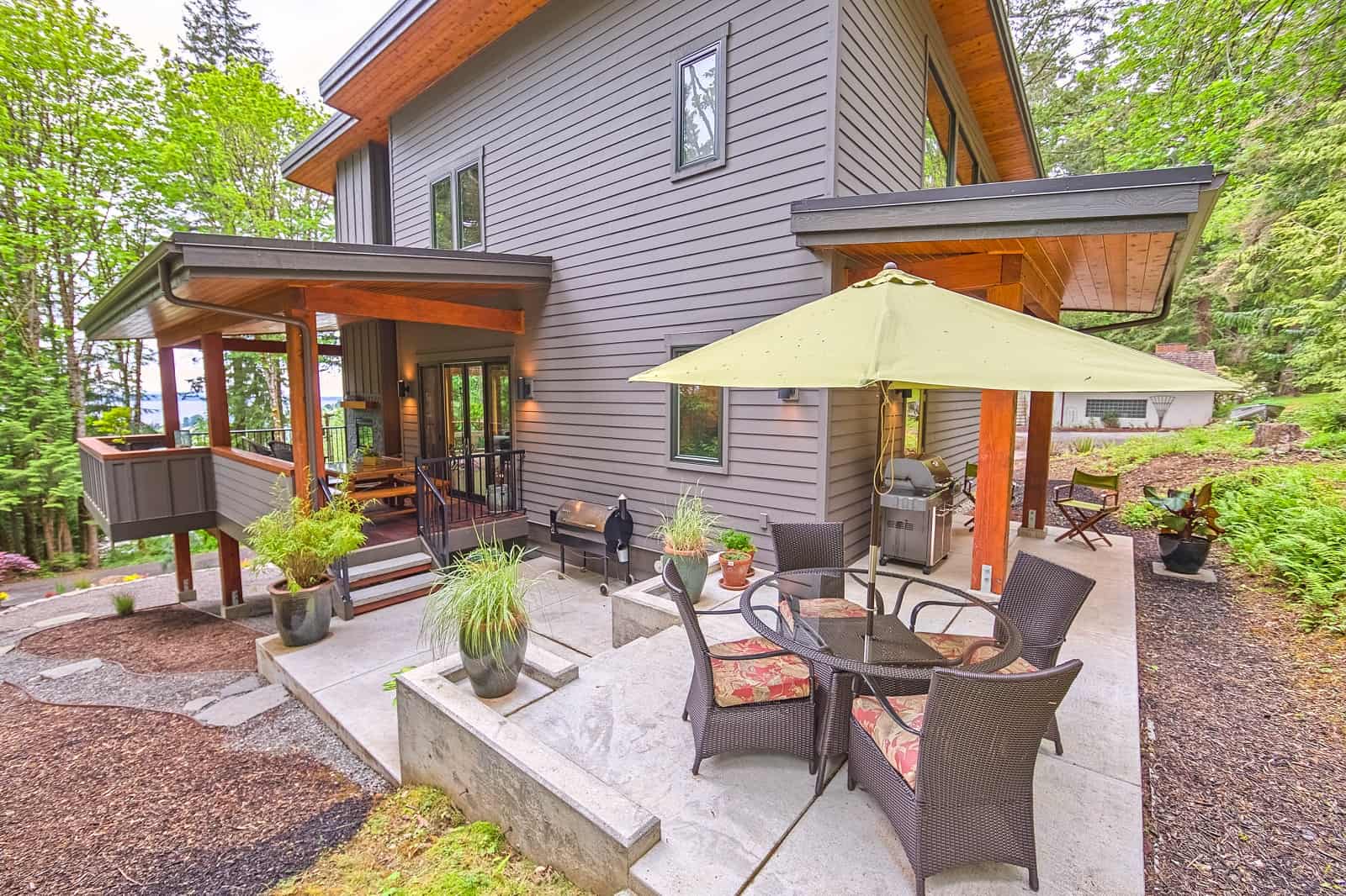 Patio of this 2-Bedroom,2287 Sq Ft Plan -214-1000