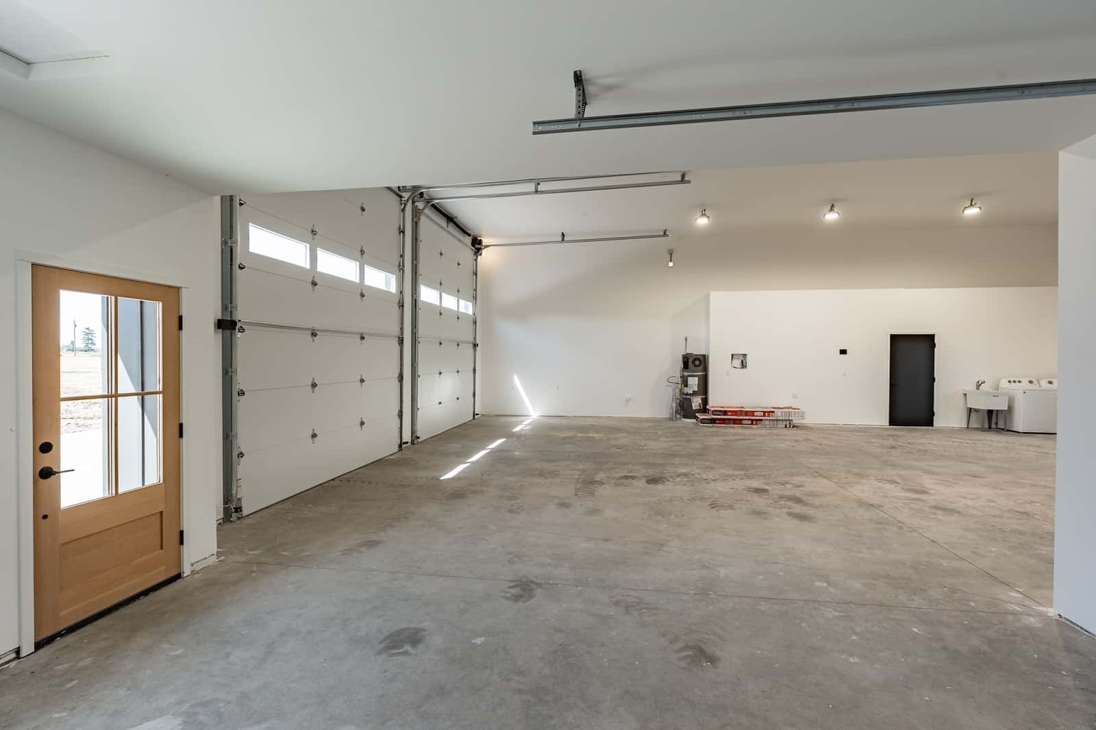 Garage of this 1-Bedroom,784 Sq Ft Plan -214-1005