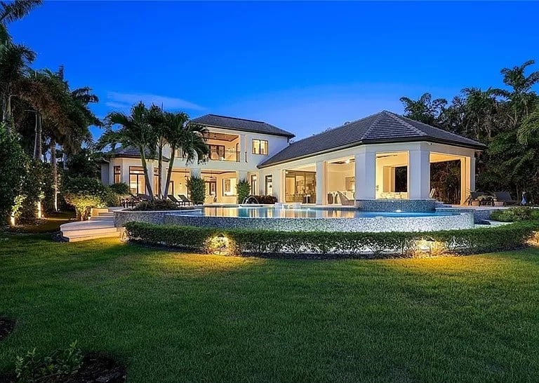 Home at Night of this 5-Bedroom,8786 Sq Ft Plan -219-1005