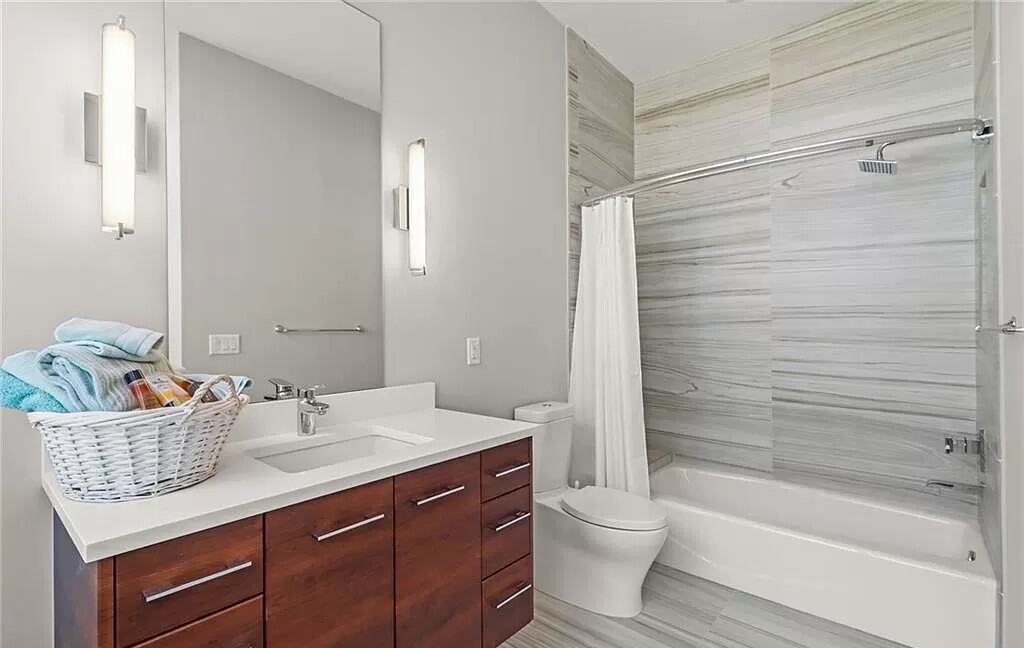 Bathroom of this 3-Bedroom,2989 Sq Ft Plan -219-1011