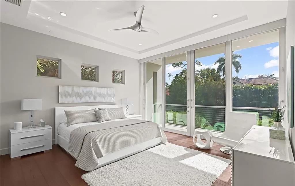 Master Bedroom of this 3-Bedroom,2989 Sq Ft Plan -219-1011