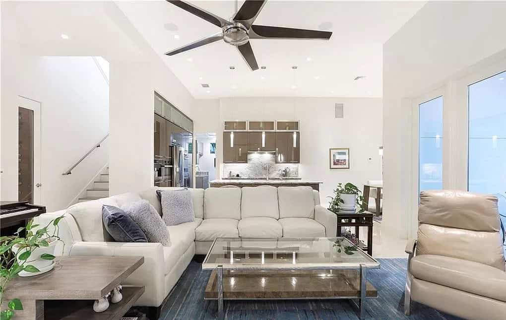 Great Room of this 3-Bedroom,2583 Sq Ft Plan -219-1022