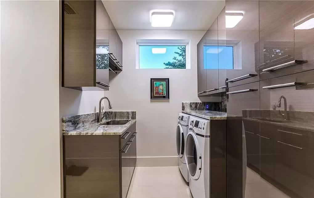 Laundry Room of this 3-Bedroom,2583 Sq Ft Plan -219-1022