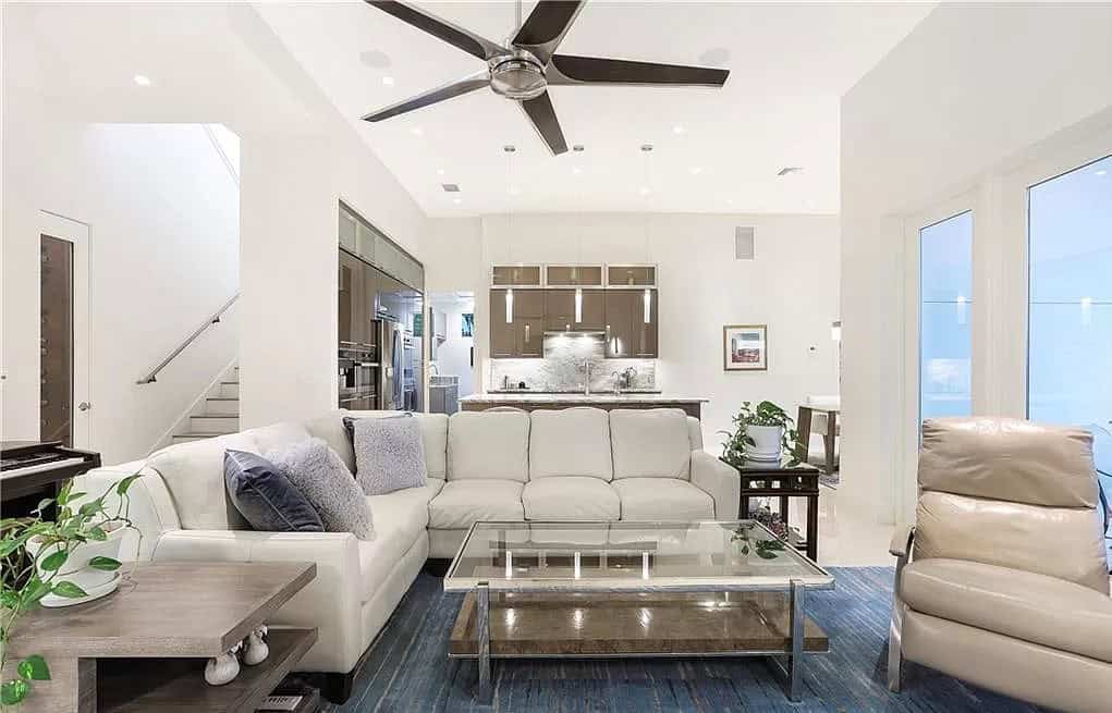 Great Room of this 3-Bedroom,2583 Sq Ft Plan -219-1022