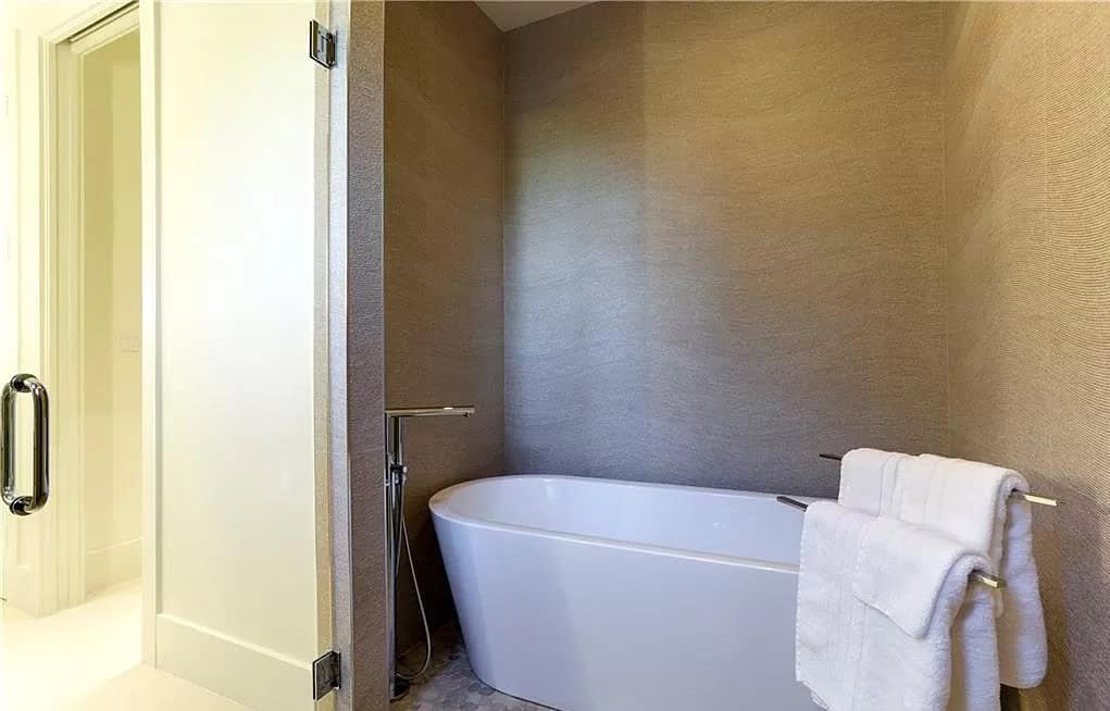 Master Bathroom: Tub of this 3-Bedroom,2583 Sq Ft Plan -219-1022